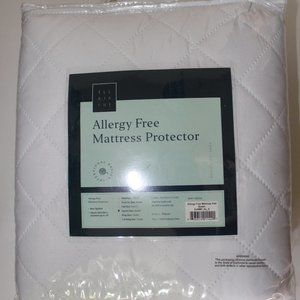 Ella Jayne Allergy-Free Quilted Mattress Pad - Queen Size